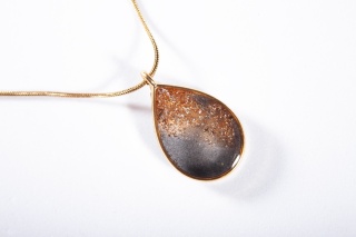 Naszyjnik „Czarna Cisza”